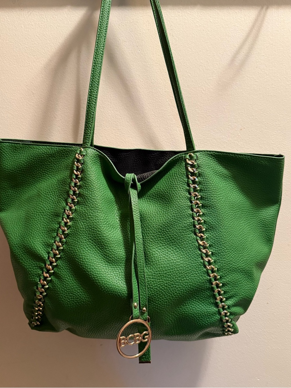 "REVERSIBLE BCBG SHOULDER SATCHEL TOTE BAG  GREEN FAUX LEATHER NWOT
